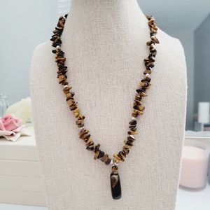 VINTAGE Tiger eye necklace